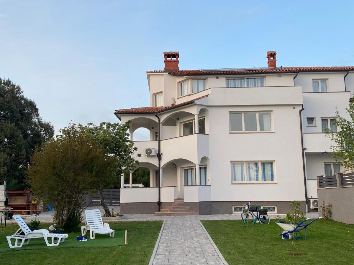Villa Mara Pula Ngoại thất bức ảnh