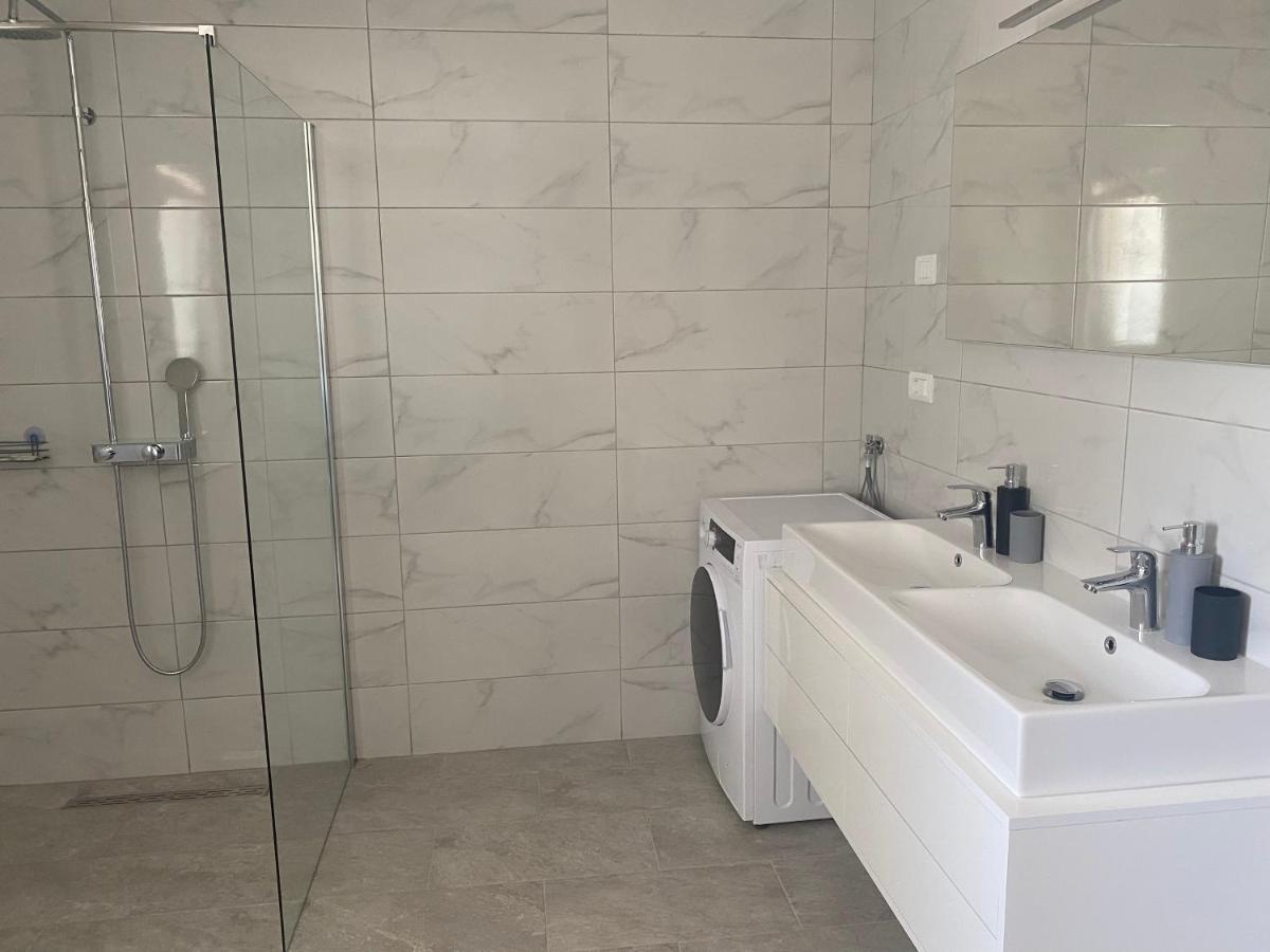 Villa Mara Pula Ngoại thất bức ảnh